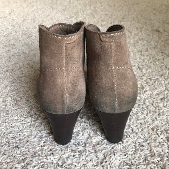 Clarks Bendables Ankle Boots - Picture 3 of 5